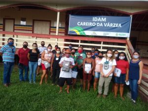 Imagem da notícia - Idam capacita agricultores familiares em curso sobre cultura do abacaxi no Amazonas