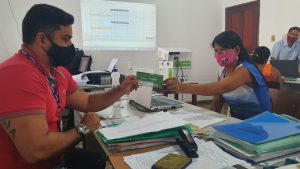 Imagem da notícia - Idam atua na entrega de mais de 500 Cartões do Auxílio Emergencial em Barcelos e Tabatinga