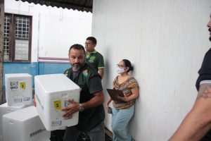 Imagem da notícia - Idam recebe 320 mil doses de vacina contra a febre aftosa para distribuição a municípios do estado