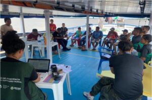 Imagem da notícia - Pescadores de Juruá iniciam contagem de pirarucus em sete lagos do município