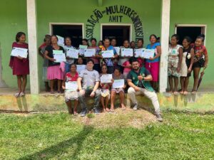 Imagem da notícia - Em Benjamin Constant, 50 produtores rurais indígenas participam de cursos realizados pelo Idam