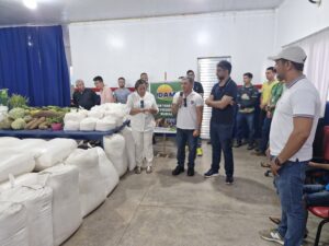 Imagem da notícia - Em Eirunepé, Idam entrega 7 toneladas de alimentos produzidos por agricultores indígenas