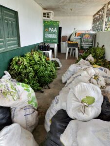 Imagem da notícia - Idam realiza logística de 3,4 toneladas de alimentos produzidos por agricultores de Benjamin Constant