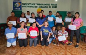 Imagem da notícia - Em Silves, 30 produtores rurais participam de cursos realizados pelo Idam