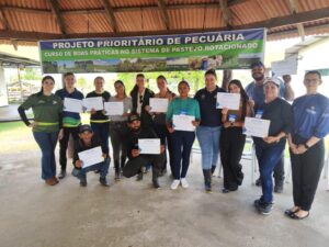 Imagem da notícia - Em Iranduba, Idam avança na divulgação do método do pastejo rotacionado na pecuária